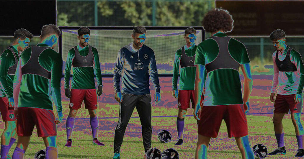 মিক্সকোয়াক: একটি ট্রাফিক ঝগড়া, একটি অভ্যন্তরীণ ফাইল, আর ভুল লেবেলের পাঠ