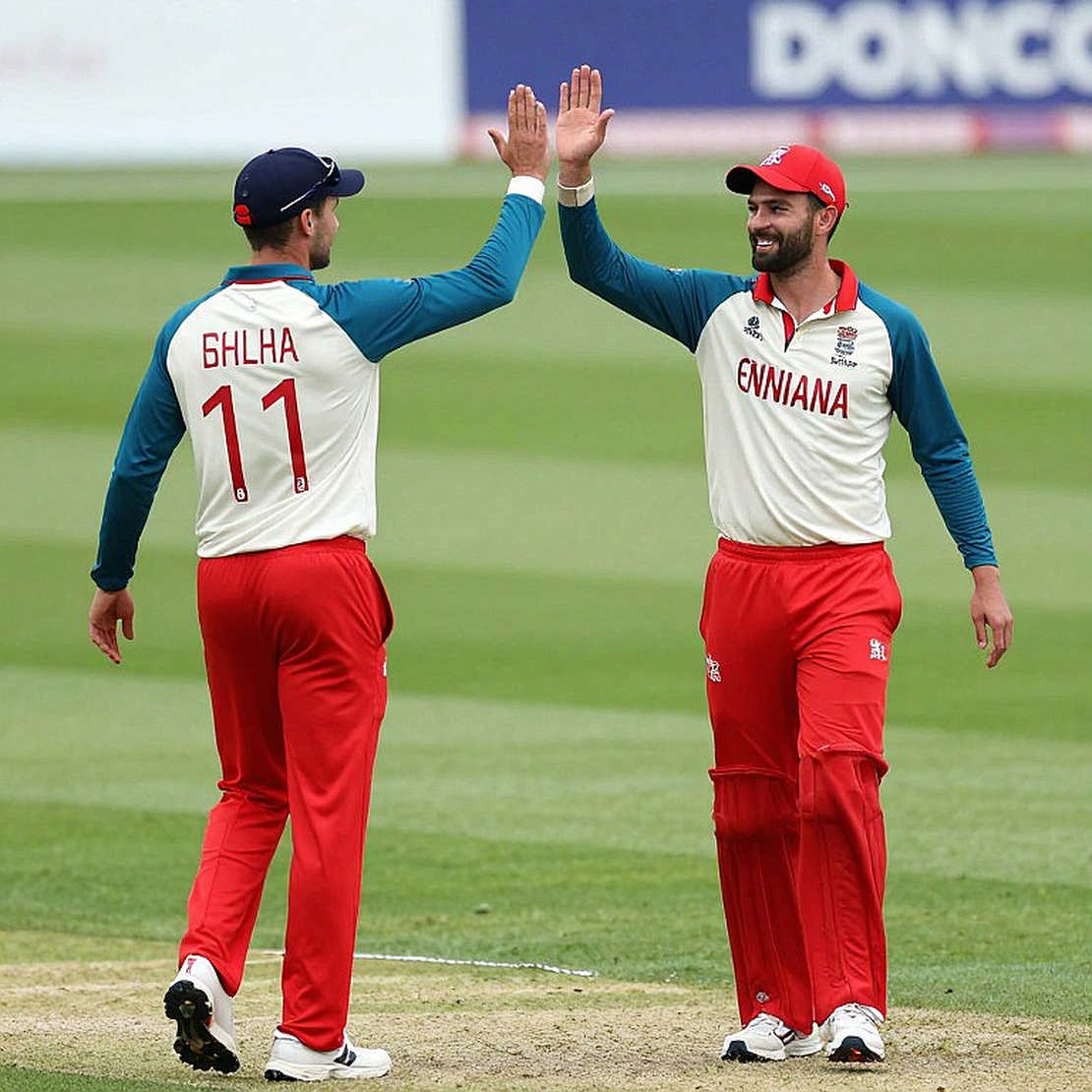 চার ওভারের দেরি, ৩৫১ তাড়ার রাত: নিউ চণ্ডীগড়ে ভারত ও ওয়েস্ট ইন্ডিজের হিসাবের খাতা