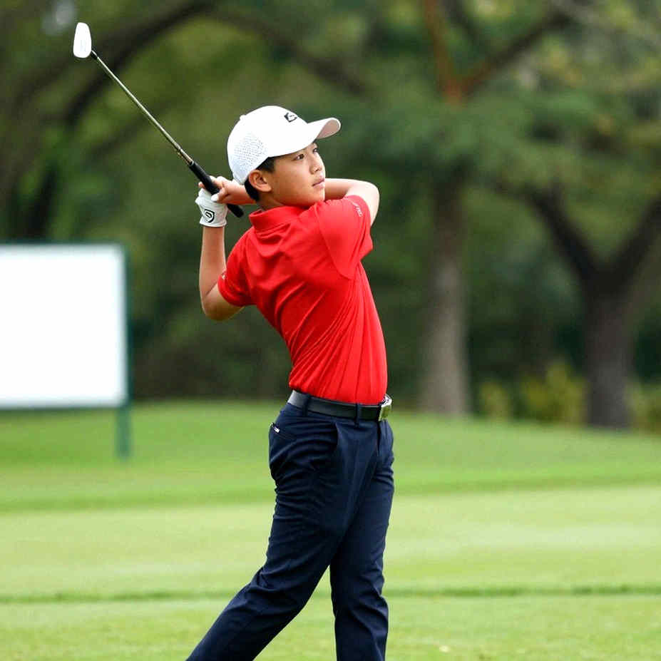 Medinah's Quiet, Bethpage's Abuse: A Crowd's Roar Is Also an Injury Load Medinah's Quiet, Bethpage's Abuse: A Crowd's Roar Is Also an Injury Load