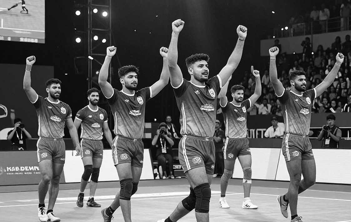 1–13 on Ascent, 10 Rounds on Summit: Where the Host Region's Math Broke at Champions Shanghai 2026 1–13 on Ascent, 10 Rounds on Summit: Where the Host Region's Math Broke at Champions Shanghai 2026