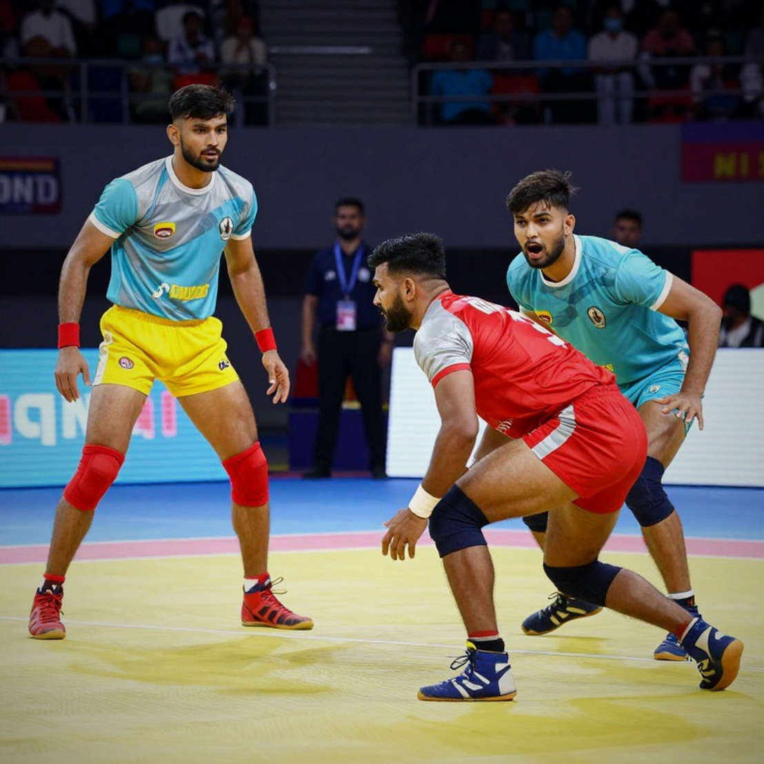 ভারত ৪৮-২৪ নেপাল: সেমিফাইনালের স্কোরলাইন নয়, নারী কাবাডির ফাঁকা মাঠটাই আসল খবর