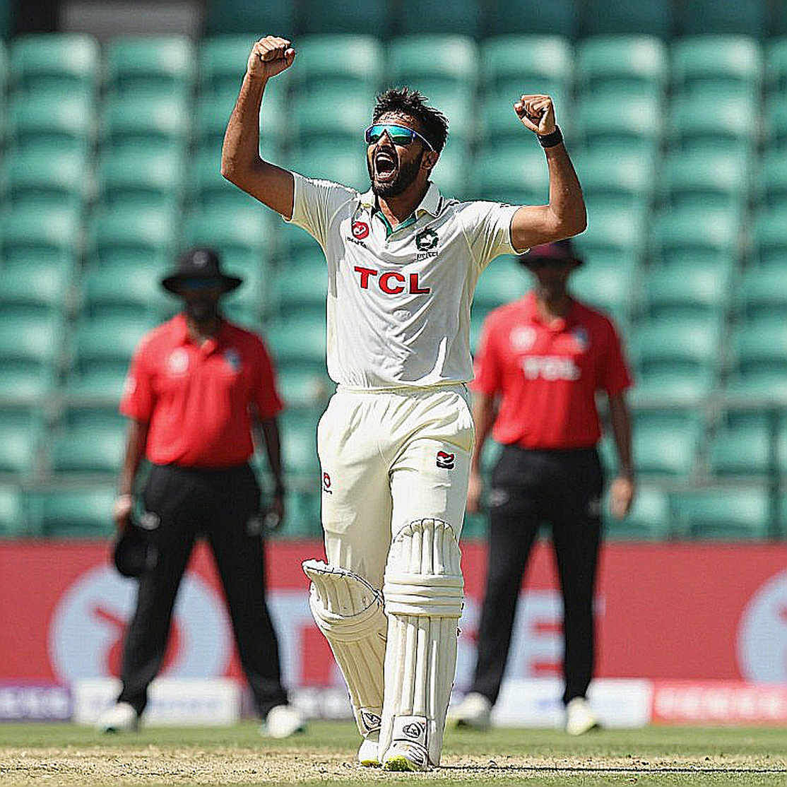 A Duck in 33 Balls, a Day of 65.2 Overs: Australia's Quiet Lower-Order Resistance in Durban A Duck in 33 Balls, a Day of 65.2 Overs: Australia's Quiet Lower-Order Resistance in Durban