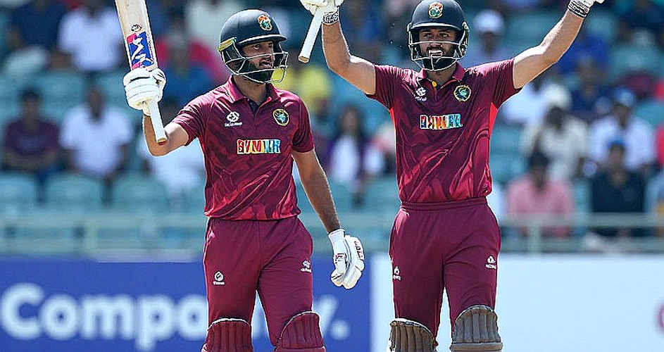 সাত ওভারেই শেষ লড়াইটা: অভিষেকের ৩৮ বলে ১১৩, সূর্যবংশীর ১৯ বলে ৪৫ আর স্যামসনের নিঃশব্দ ছাড়