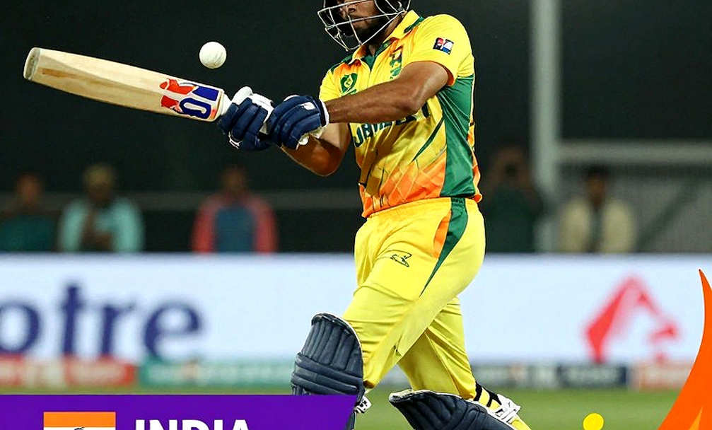 বারান্দার সেই রাত: ক্রিকেটের হেজিং সংস্কৃতি ও সেফগার্ডিং গভর্নেন্সের নীরব ফাঁক