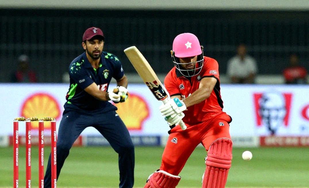 আম্পায়ার্স কল: যে সিদ্ধান্তের মালিক নিয়মবই নয়, রুমের সংখ্যাগরিষ্ঠতা আম্পায়ার্স কল: যে সিদ্ধান্তের মালিক নিয়মবই নয়, রুমের সংখ্যাগরিষ্ঠতা