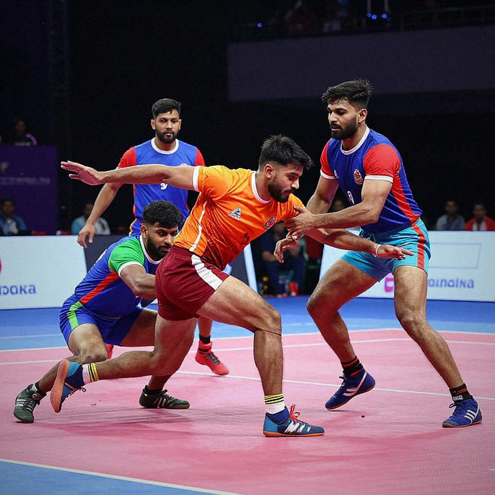 ভারত ৪৯–২৪ জাপান: স্কোরলাইন যত সহজ, খাতাটা ততটা নয়